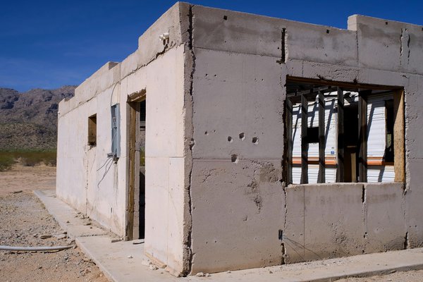 Comment bien enduire du béton cellulaire pour l’extérieur ?